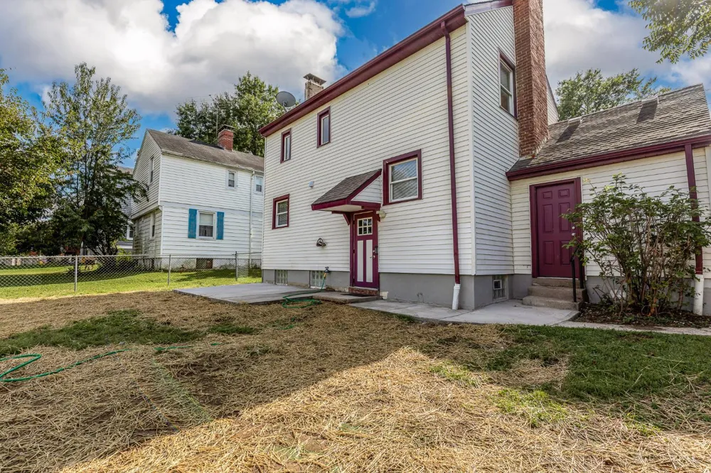 3168 Queen City Avenue Cincinnati, OH 45238