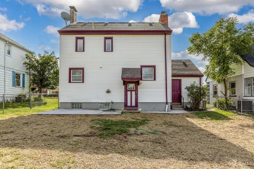 3168 Queen City Avenue Cincinnati, OH 45238