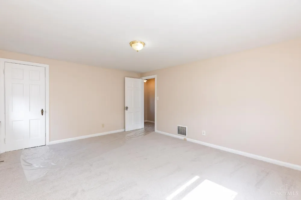 3168 Queen City Avenue Cincinnati, OH 45238