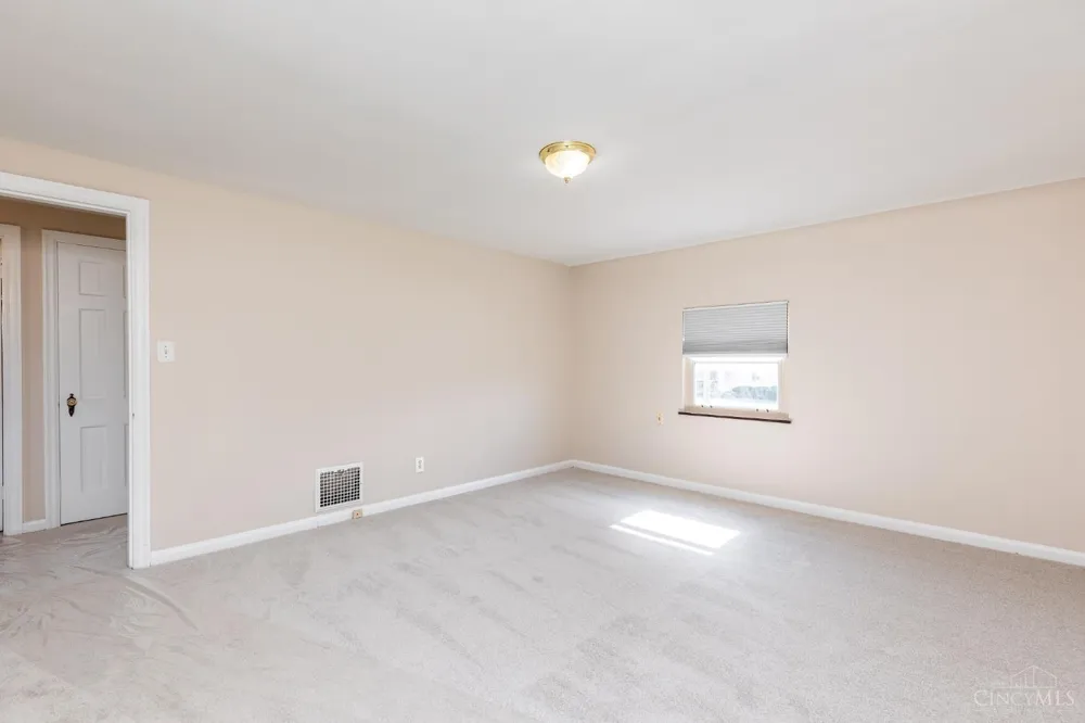 3168 Queen City Avenue Cincinnati, OH 45238