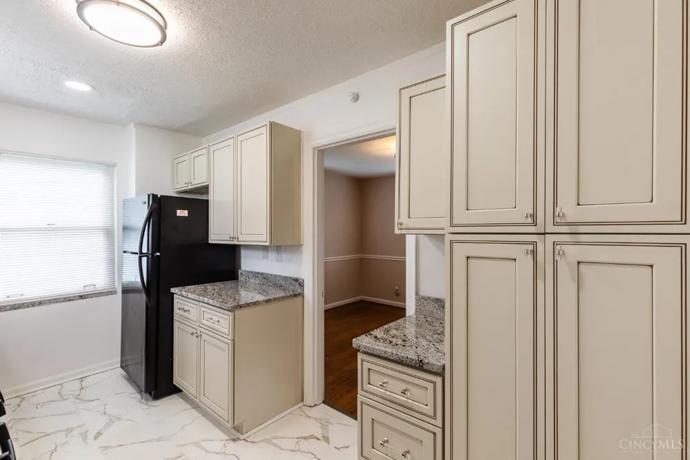 3168 Queen City Avenue Cincinnati, OH 45238