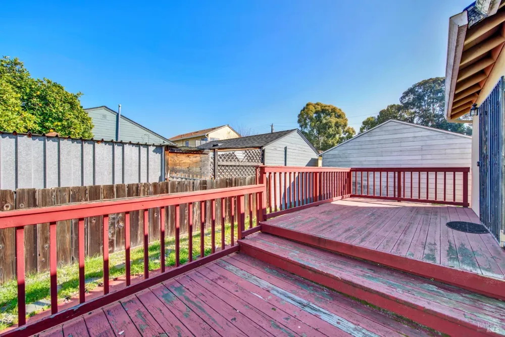 7608 Arthur Street Oakland, CA 94605