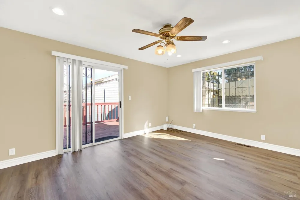 7608 Arthur Street Oakland, CA 94605