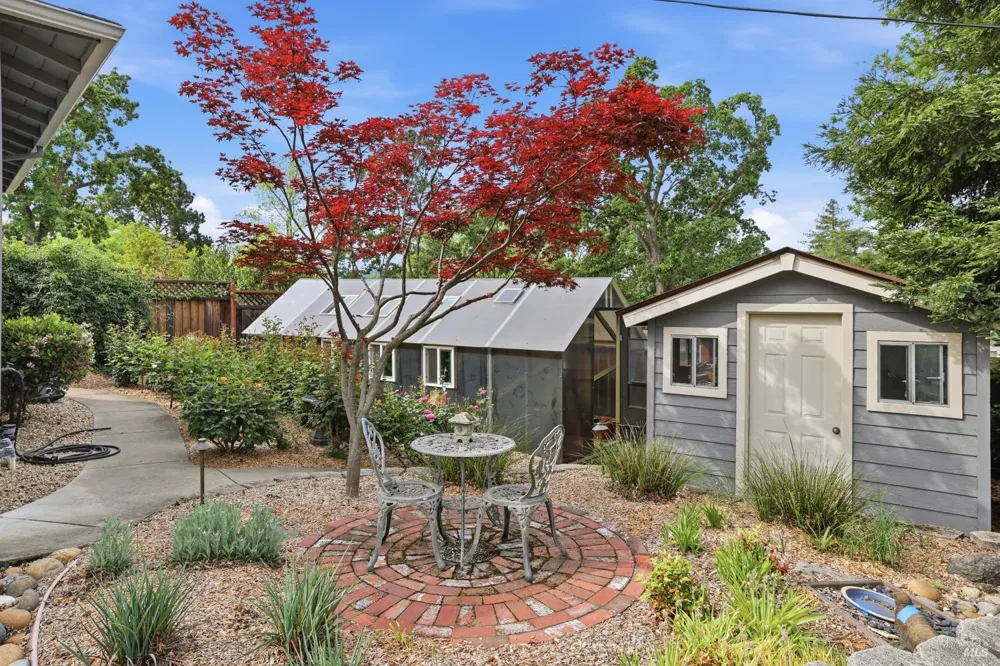 189 El Camino Corto Walnut Creek, CA 94596