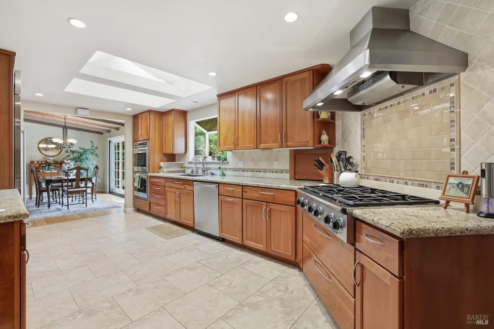 189 El Camino Corto Walnut Creek, CA 94596