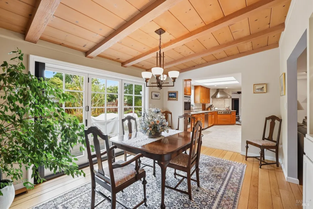189 El Camino Corto Walnut Creek, CA 94596