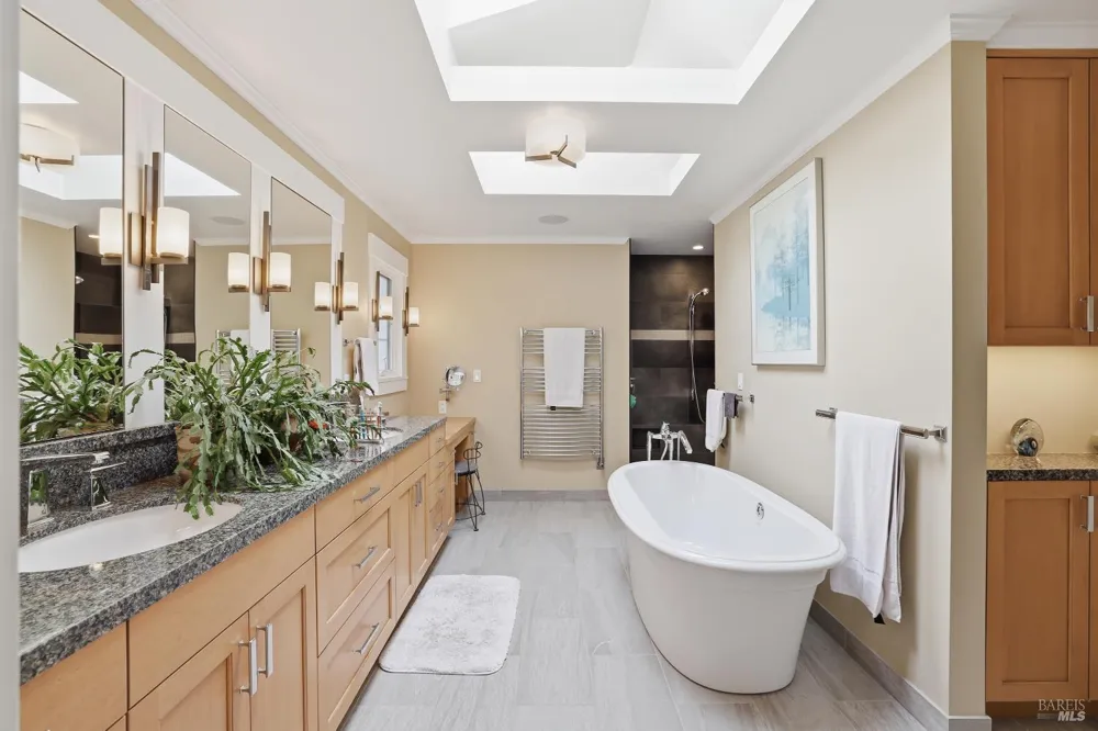 189 El Camino Corto Walnut Creek, CA 94596
