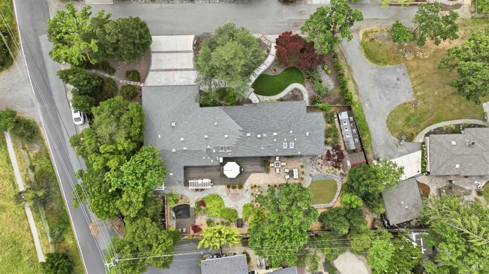189 El Camino Corto Walnut Creek, CA 94596
