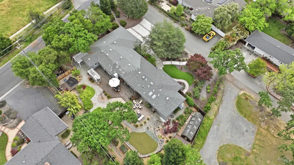 189 El Camino Corto Walnut Creek, CA 94596