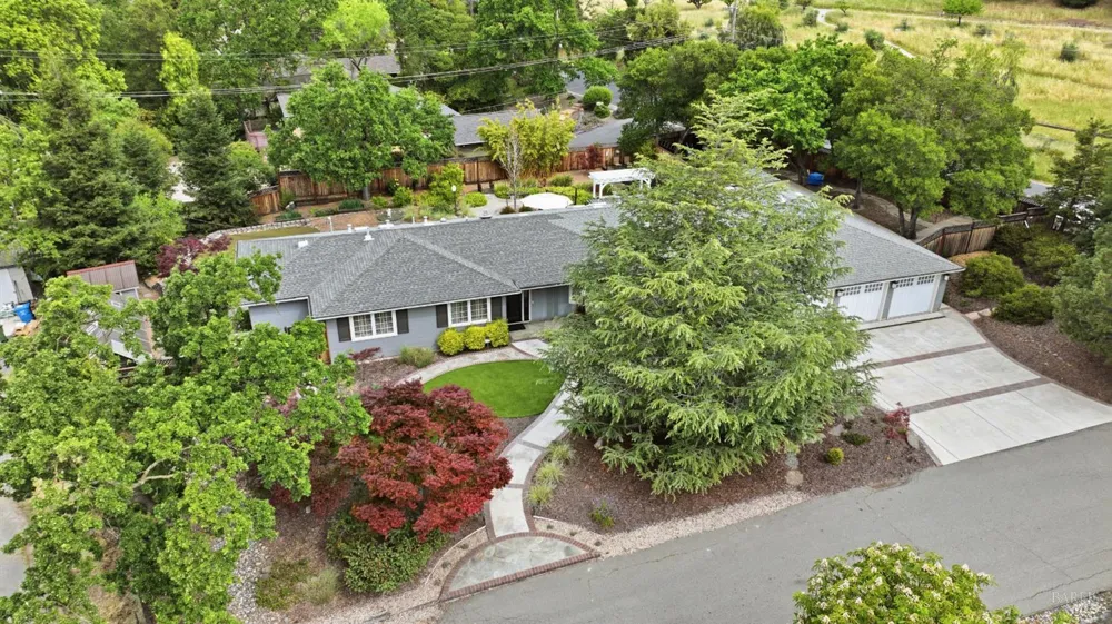 189 El Camino Corto Walnut Creek, CA 94596