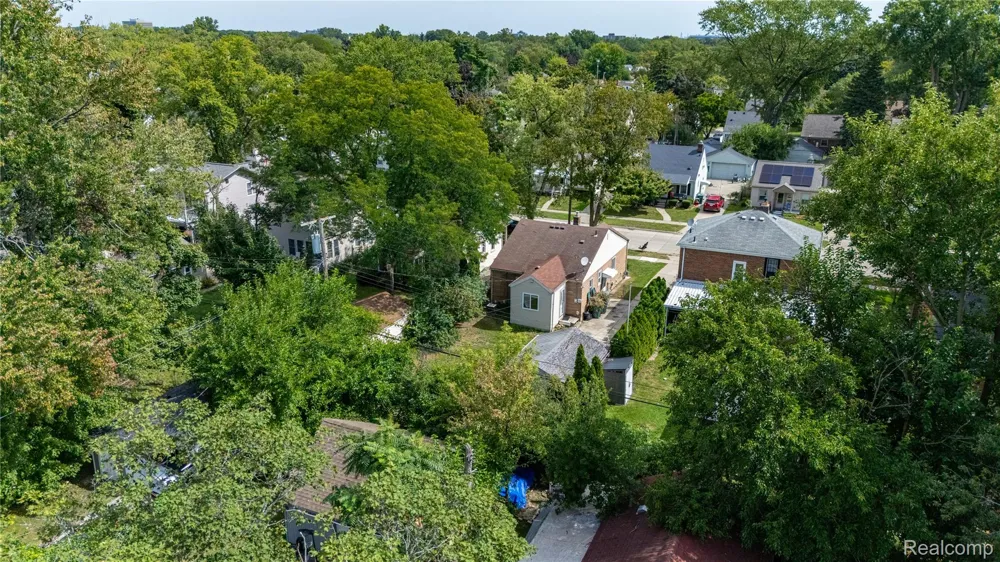 2120 Geneva Street Dearborn City, MI 48124