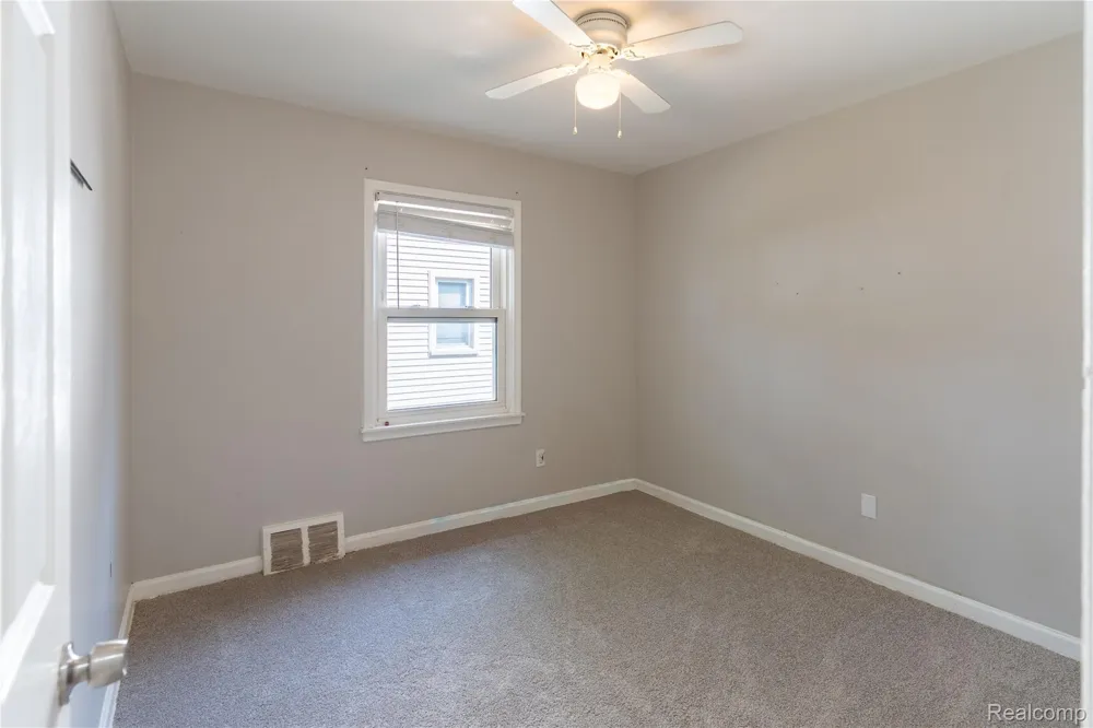 2120 Geneva Street Dearborn City, MI 48124