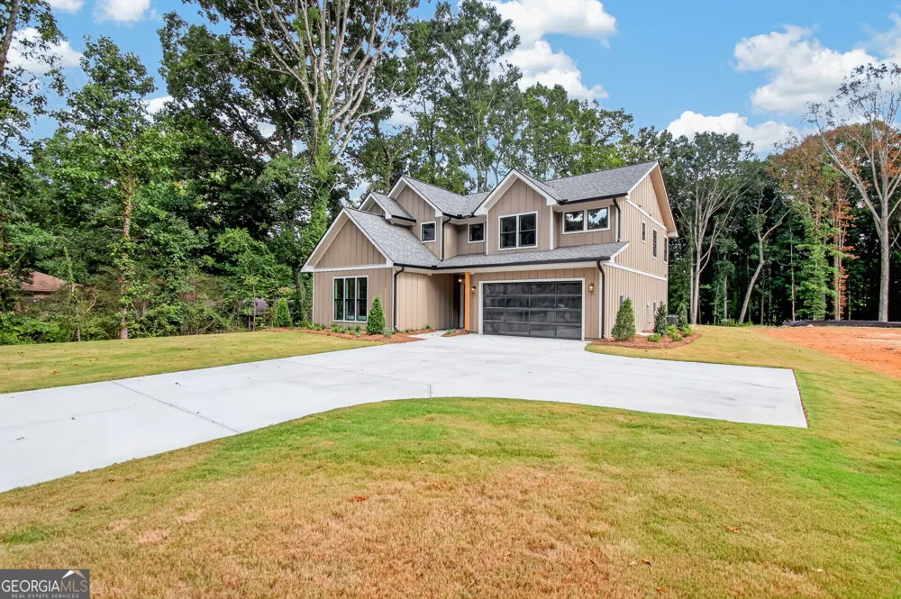 5572 Lilburn Stone Mountain RD Stone Mountain, GA 30087