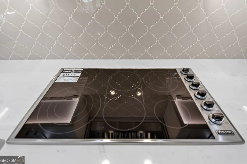 5572 Lilburn Stone Mountain RD Stone Mountain, GA 30087