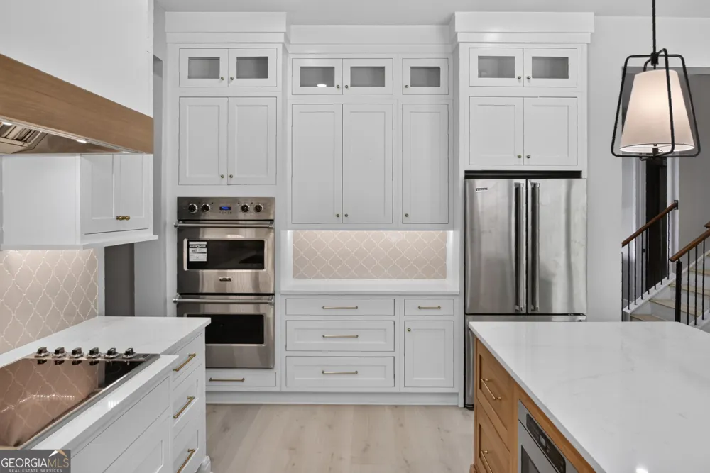 5572 Lilburn Stone Mountain RD Stone Mountain, GA 30087