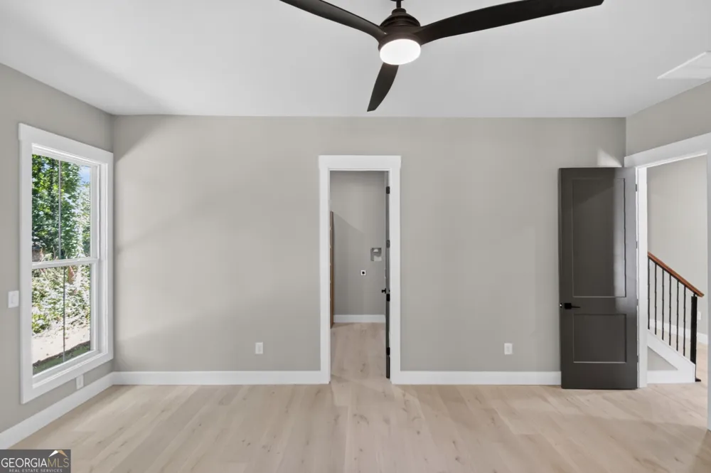 5572 Lilburn Stone Mountain RD Stone Mountain, GA 30087