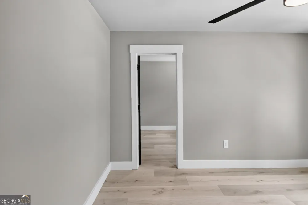 5572 Lilburn Stone Mountain RD Stone Mountain, GA 30087