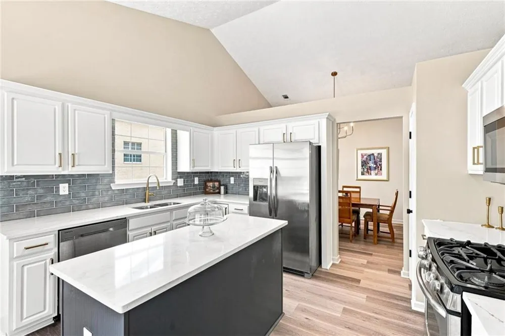 2762 Hillvale Cove Way Lithonia, GA 30058