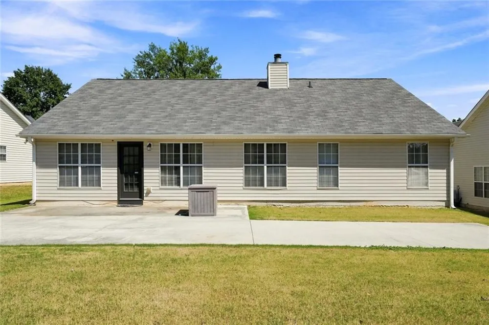 2762 Hillvale Cove Way Lithonia, GA 30058