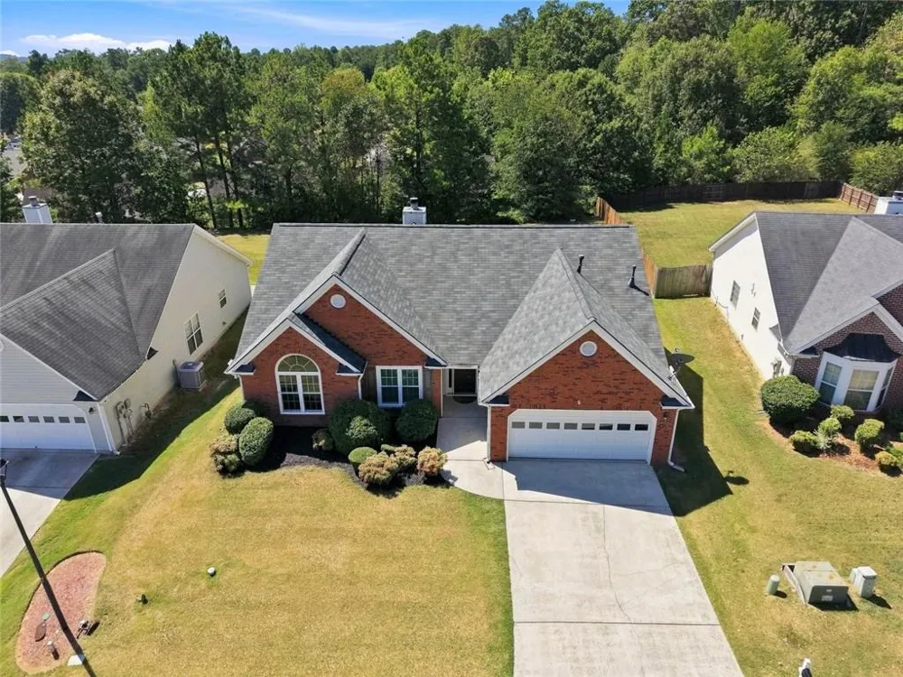2762 Hillvale Cove Way Lithonia, GA 30058