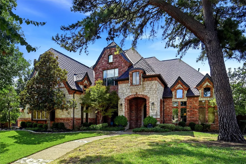 1804 Summit Court Keller, TX 76262