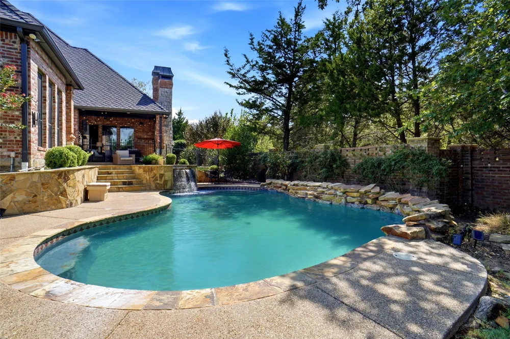 1804 Summit Court Keller, TX 76262