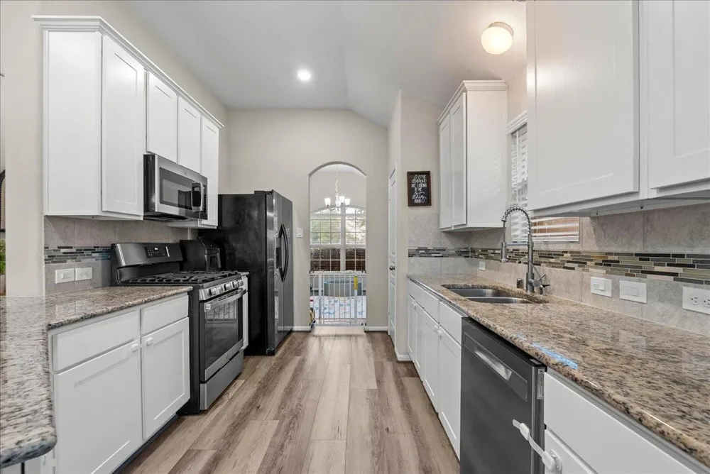 732 Cedar Gate Lane La Marque, TX 77568