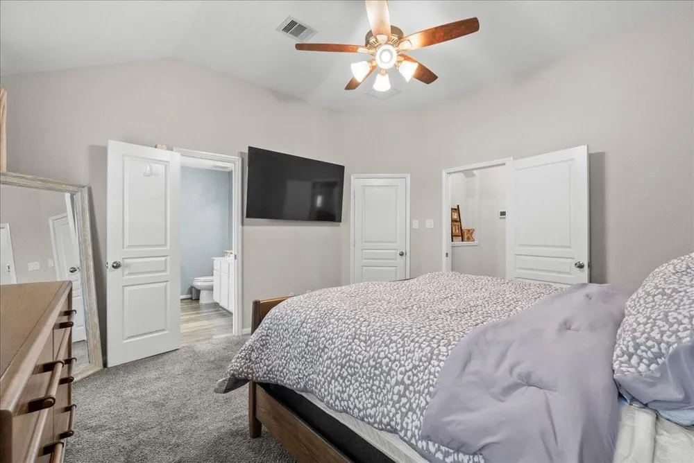 732 Cedar Gate Lane La Marque, TX 77568