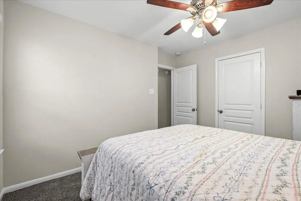 732 Cedar Gate Lane La Marque, TX 77568