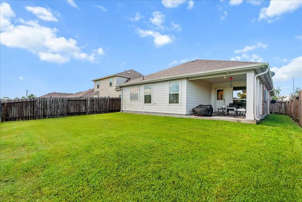 732 Cedar Gate Lane La Marque, TX 77568