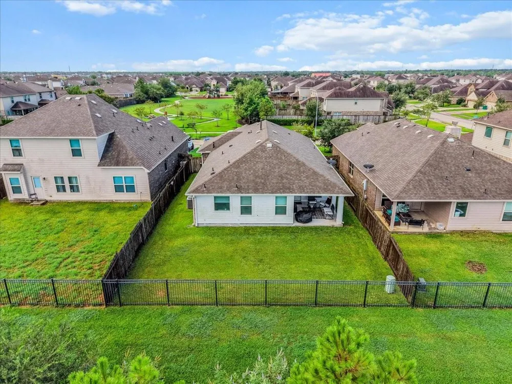 732 Cedar Gate Lane La Marque, TX 77568