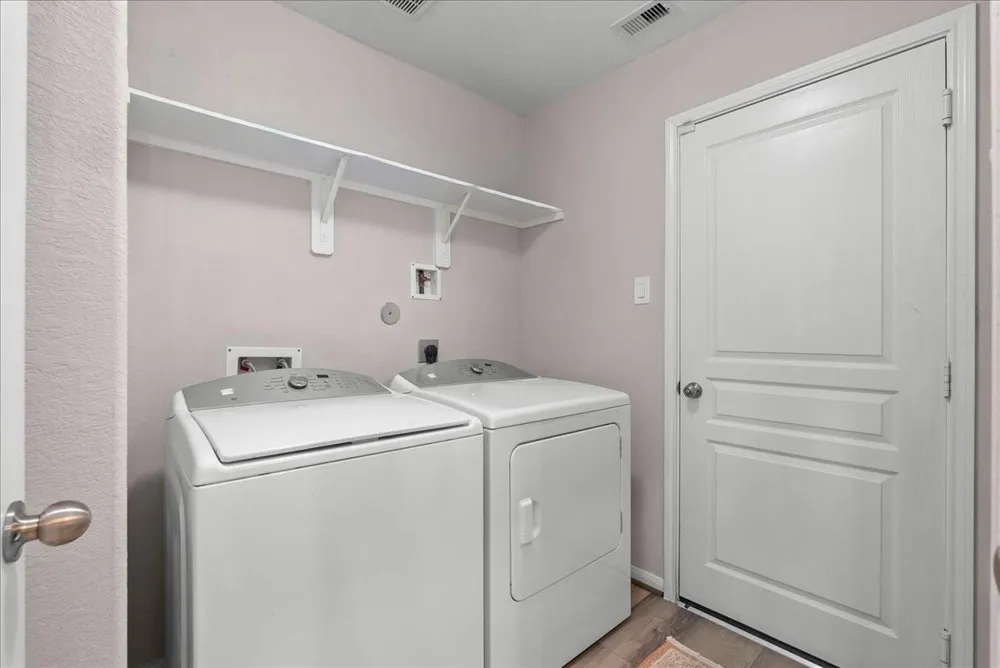 732 Cedar Gate Lane La Marque, TX 77568