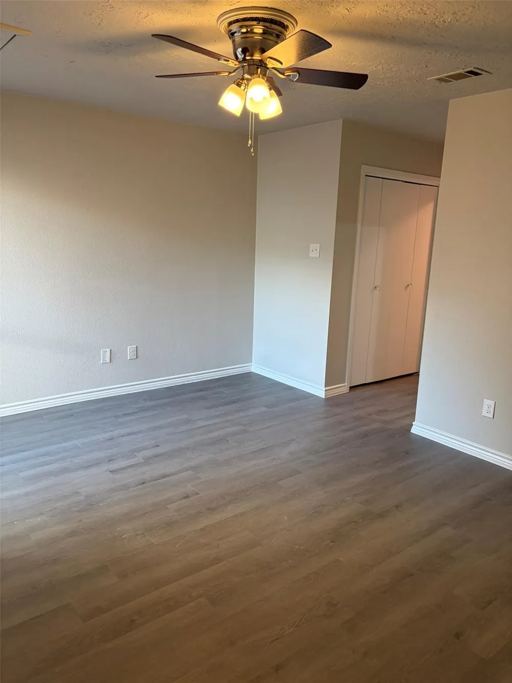 13155 Walden Road #202 Montgomery, TX 77356