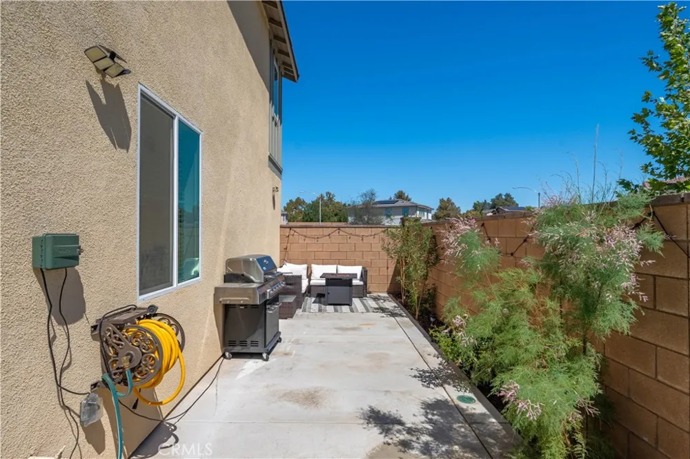 31667 Cobalite Winchester, CA 92596