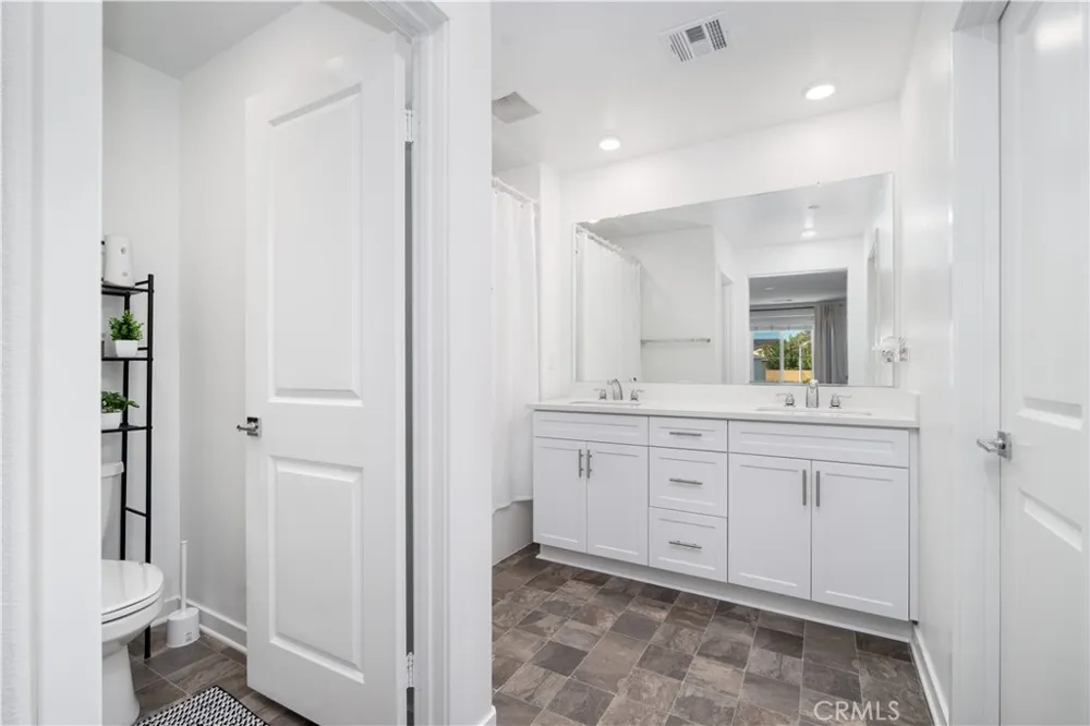 31667 Cobalite Winchester, CA 92596