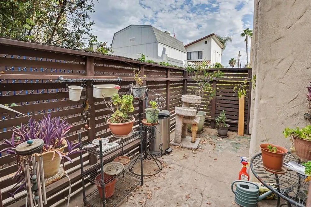 1386 E Madison Avenue El Cajon, CA 92021