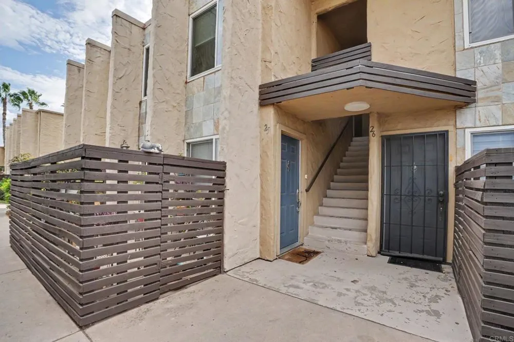 1386 E Madison Avenue El Cajon, CA 92021