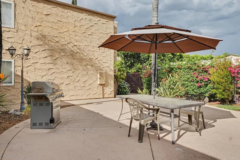 1386 E Madison Avenue El Cajon, CA 92021