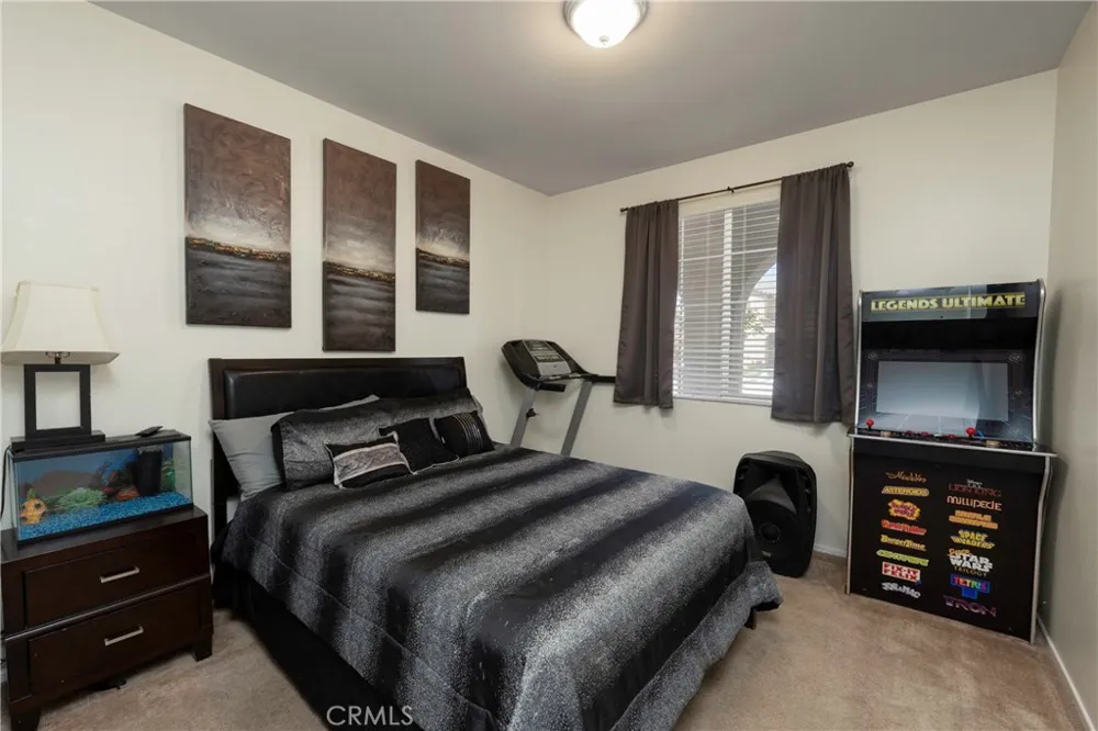 15083 Brucite Victorville, CA 92394