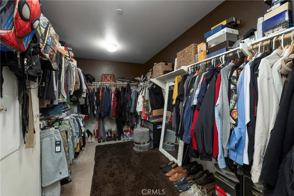 15083 Brucite Victorville, CA 92394