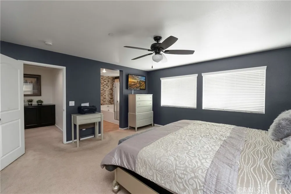 15083 Brucite Victorville, CA 92394