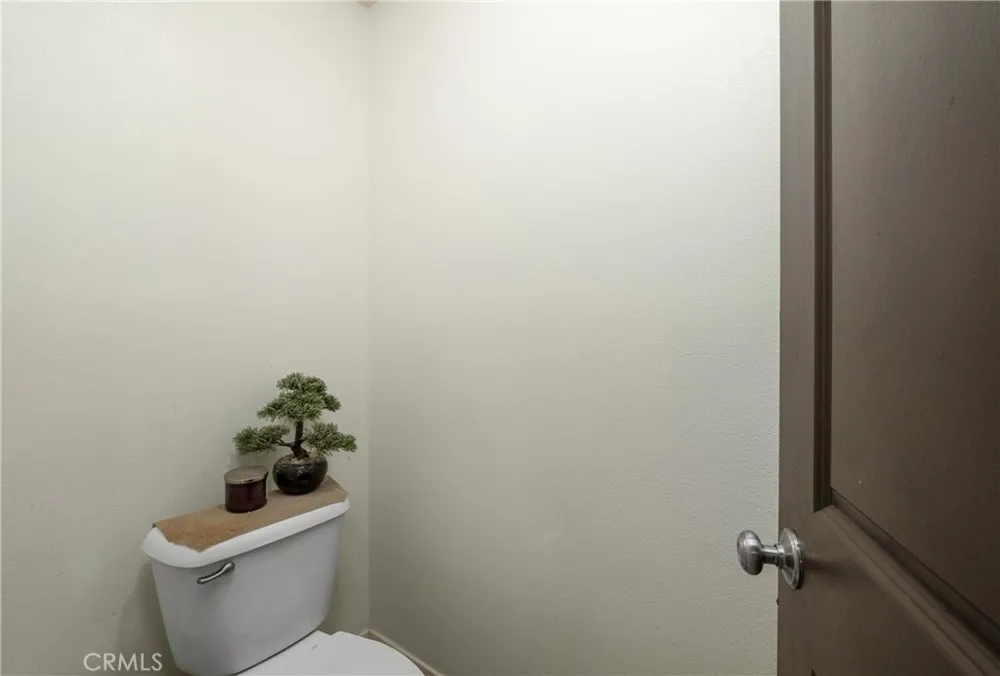 15083 Brucite Victorville, CA 92394