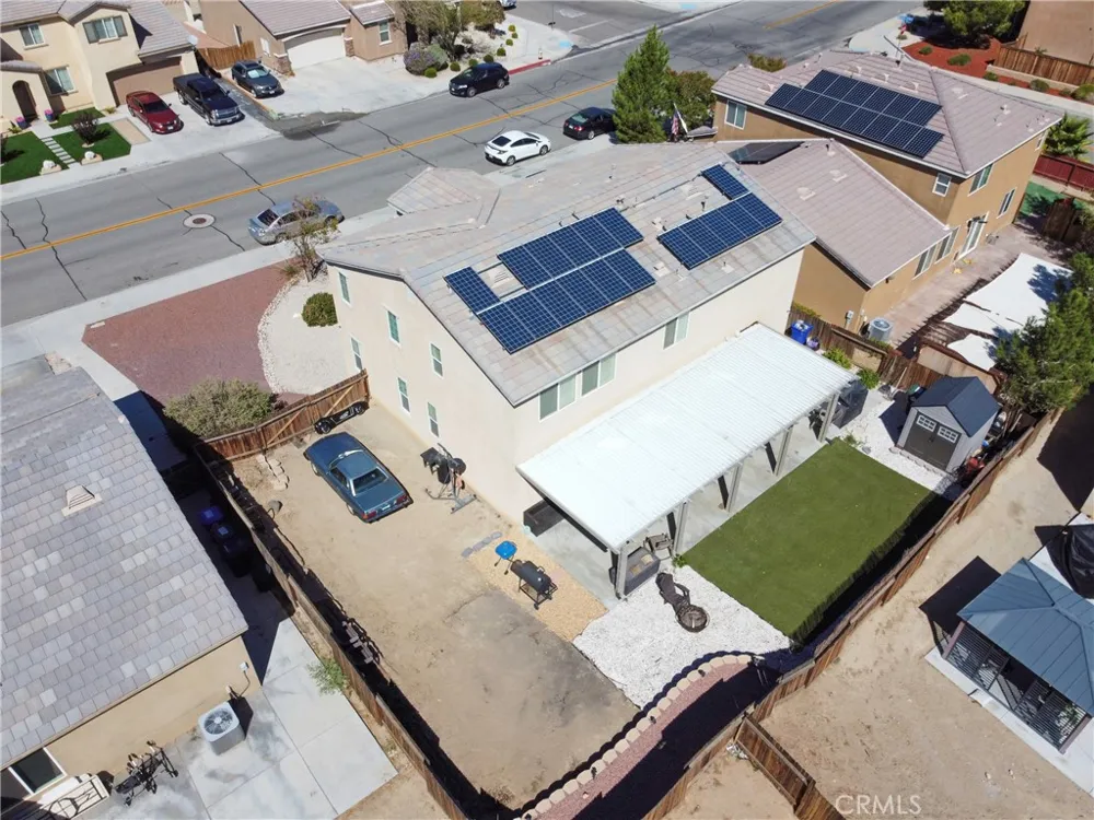 15083 Brucite Victorville, CA 92394