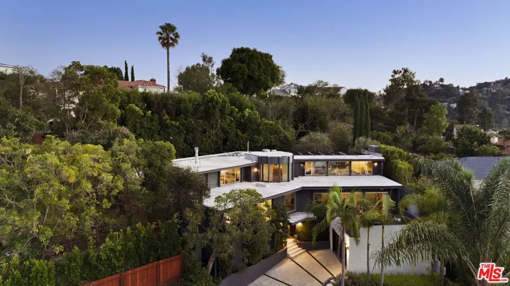3396 Tareco Drive Los Angeles, CA 90068