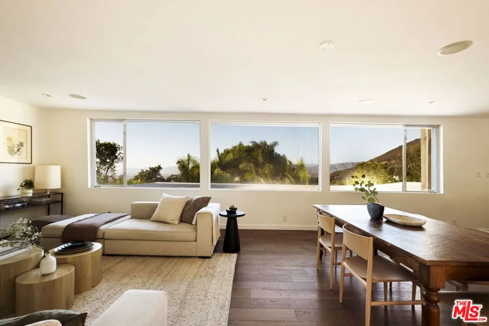 3396 Tareco Drive Los Angeles, CA 90068