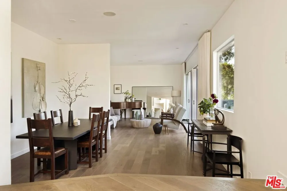 3396 Tareco Drive Los Angeles, CA 90068