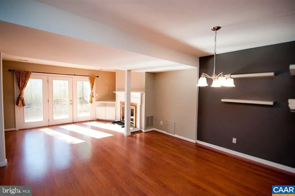 1566 GARDEN COURT Charlottesville, VA 22901
