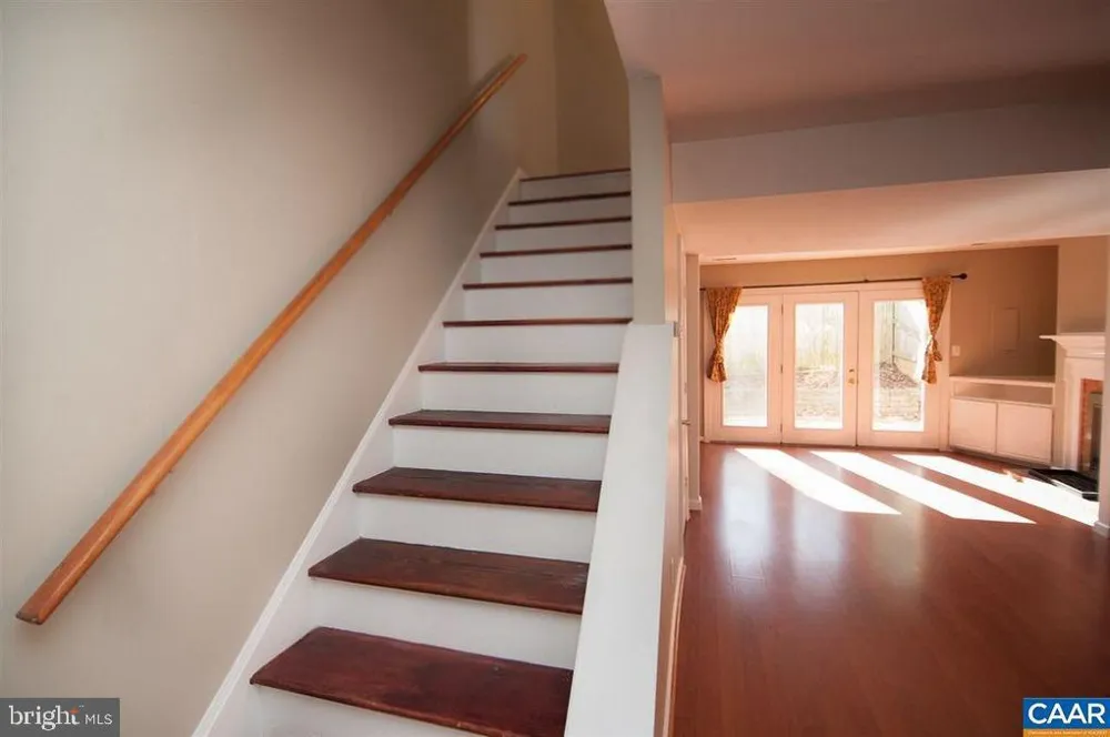 1566 GARDEN COURT Charlottesville, VA 22901