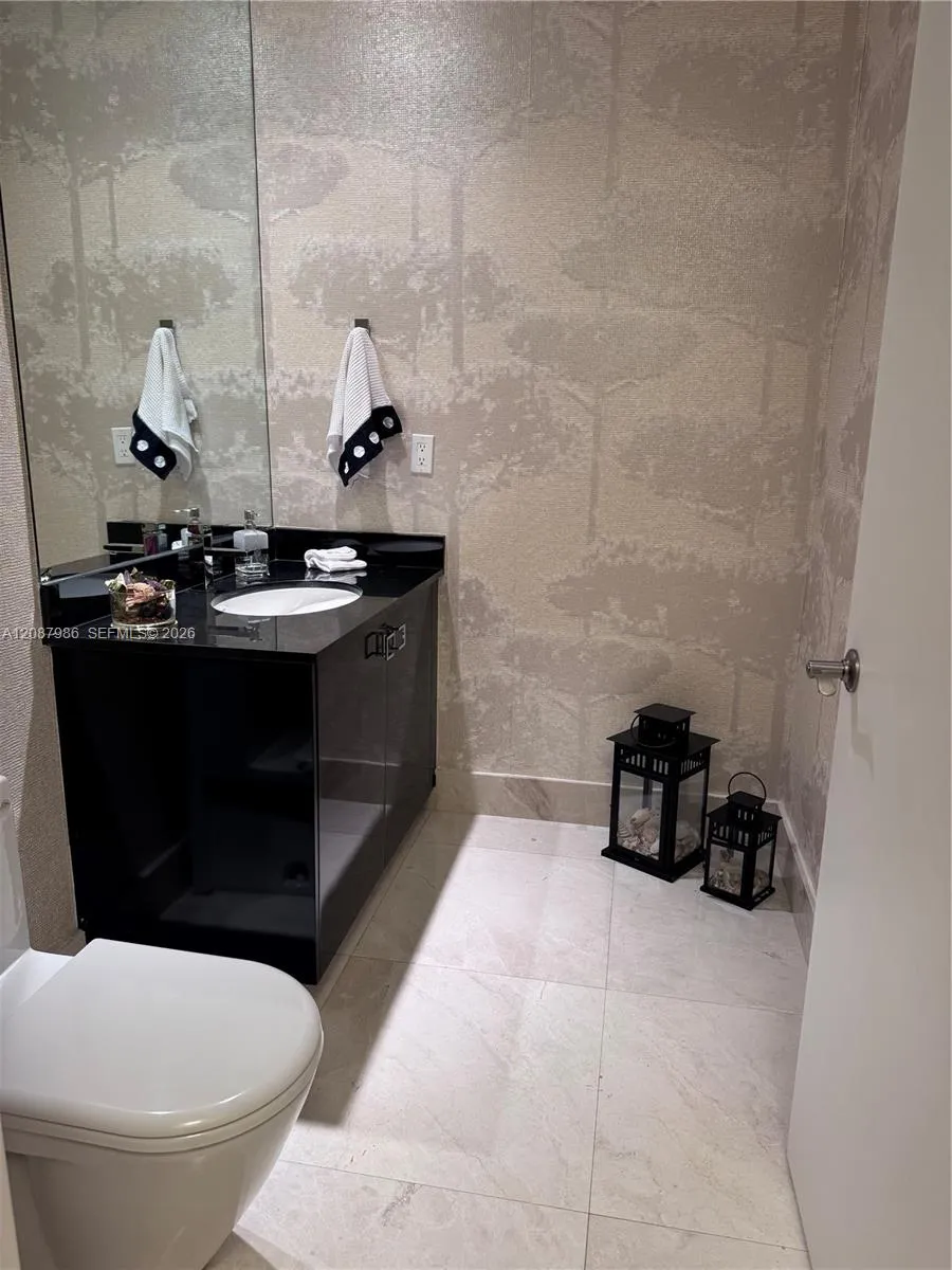 16001 Collins Ave #2302 Sunny Isles Beach, FL 33160