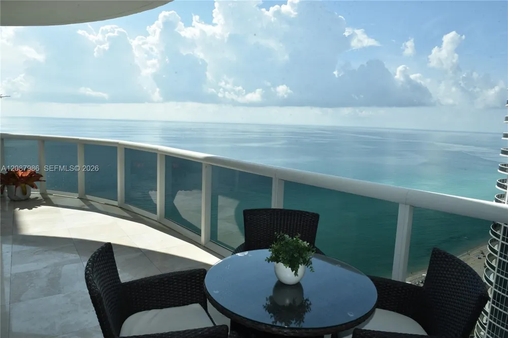 16001 Collins Ave #2302 Sunny Isles Beach, FL 33160